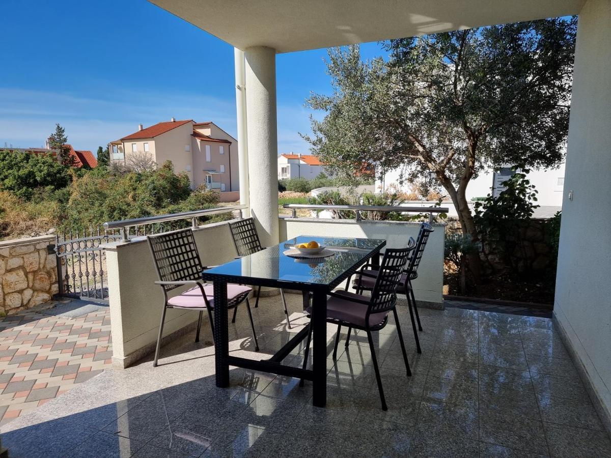 The Golden Grotto Apartments Novalja Εξωτερικό φωτογραφία