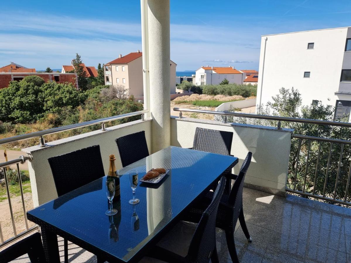 The Golden Grotto Apartments Novalja Εξωτερικό φωτογραφία