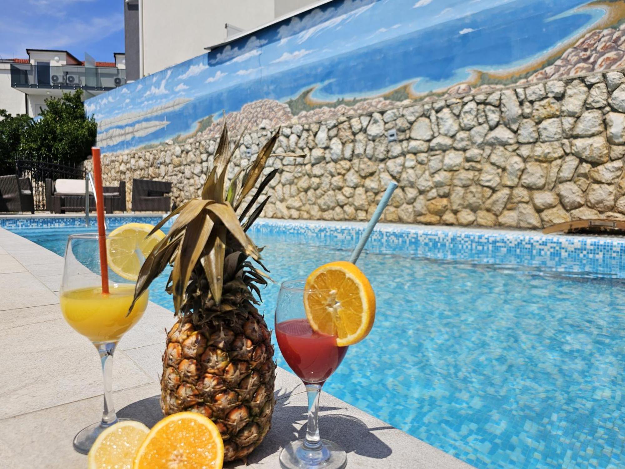 The Golden Grotto Apartments Novalja Εξωτερικό φωτογραφία